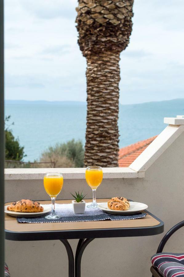 Boutique Wind Rose Apartment By The Beach Podstrana Luaran gambar