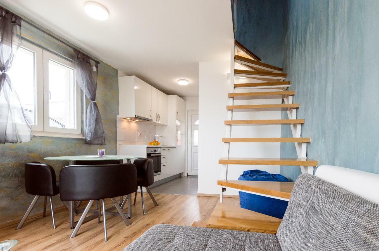 Boutique Wind Rose Apartment By The Beach Podstrana Luaran gambar