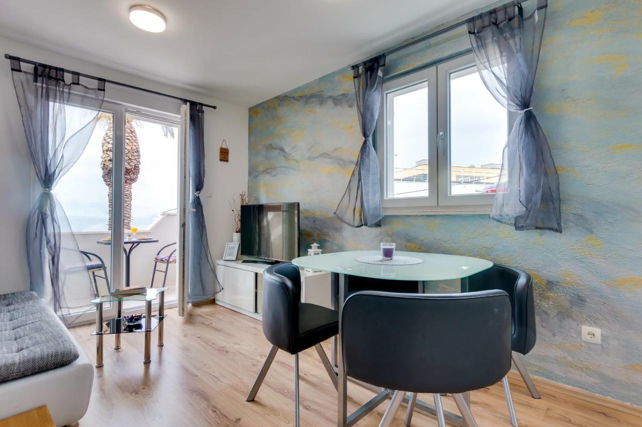 Boutique Wind Rose Apartment By The Beach Podstrana Luaran gambar